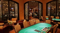Fir-roulette logħba każinò bet fuq aħmar, jamul casino poker room