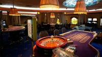 Li jippossjedi każinò tal-ajkla li qed jogħlew, Grand Lake casino lukanda